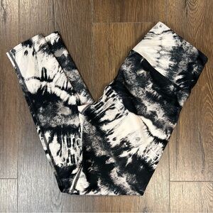 Noli Black and White Tie-Dye Leggings Made in the USA SZ MED